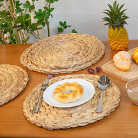 Sets de table ronds vintage jacinthe d'eau naturelle tissés tapis de table de ferme pour salle à manger et décor rustique ou réception de mariage