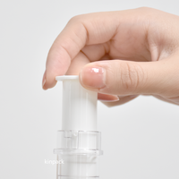Flacon pompe sans air en plastique recyclable de luxe 5ml 10ml 20ml pour soins de la peau, emballage seringue, estampage à chaud, impression personnalisée pour les yeux