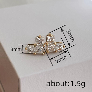 Orecchini a Perno Geometrici a Forma di Cuore e Quadrato per Donne, Gioielli Semplici e Dolci per Uso Quotidiano - Product Image 4