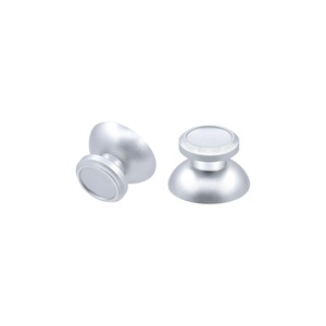 Nhôm Thay Thế Analog Điều Khiển Thumbsticks Bạc Kim Loại Ngón Tay Cái Gậy Cần Điều Khiển-Mũ Cho <span class=keywords><strong>Xbox</strong></span> Một Bộ Điều Khiển - Product Image 2