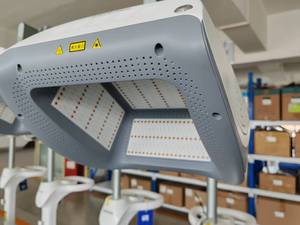 Sistema de Crecimiento Capilar con Láser de Diodo de Alta Potencia de 650nm, Refrigeración por Aire, Uso Doméstico y Comercial, Garantía de 1 Año, EE. UU. - Product Image 2