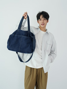 Borsa Tote in Denim Lavato di Grande Capacità per Donne, Nuova Borsa a Tracolla alla Moda con Chiusura a Cerniera per Studentesse - Product Image 6