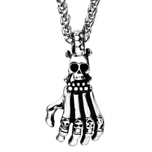 Collar con colgante de acero inoxidable con forma de mano de esqueleto para hombre, joyería de fiesta, cadena de 60 cm - Product Image 1