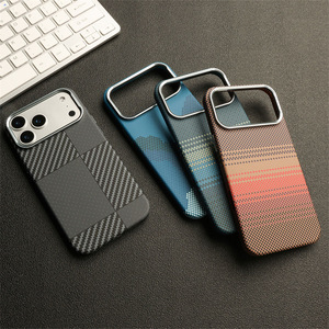 Coque de protection magnétique en fibre de carbone et métal pour iPhone 18 <span class=keywords><strong>Pro</strong></span>, compatible avec iPhone 18 et 17 <span class=keywords><strong>Pro</strong></span> <span class=keywords><strong>Max</strong></span> - Product Image 6
