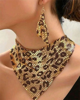 Ensemble de bijoux de luxe en maille dorée avec collier et boucles d'oreilles à pampilles, accessoires de mode pour femme, vente en gros, idéal pour les soirées