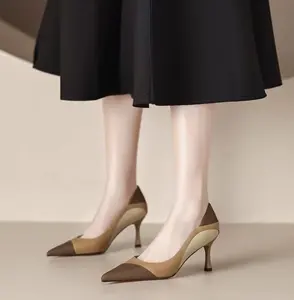 Cy30115a Sepatu Hak Pendek Mode Formal Sepatu Kantor untuk Wanita Pantofel Gaun Stiletto Harga Grosir