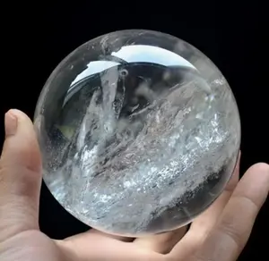 Bola de cristal de quartzo natural de alta qualidade para artesanato de polimento de pedra original com som e cura