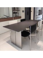 Table à manger minimaliste italienne en pierre frittée, structure en acier inoxydable, table rectangulaire sur mesure pour les petits espaces domestiques