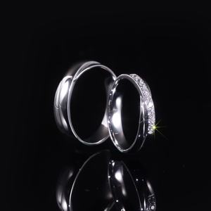 Conjunto de Anéis de Casamento em Moissanite para Casal, Design Único em Forma de X, Anel Promessa em Prata para Homens e Mulheres - Product Image 2