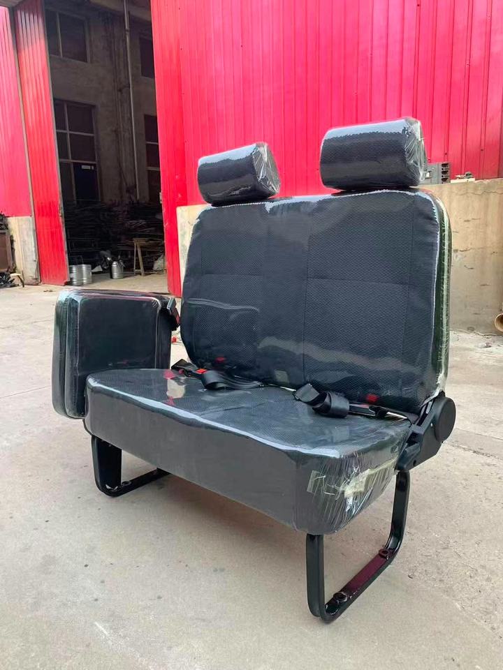 Hiace and Nv350 Bus Car Seat Seat Tilts Backwards with Folding Small ...