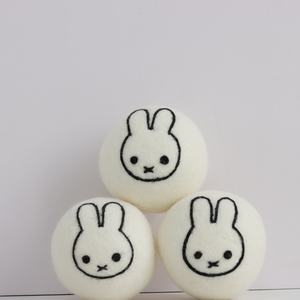 Jouets en feutre de laine 100% naturelle, faits à la main, simples, colorés et écologiques pour chats, chatons et chiens - Product Image 3