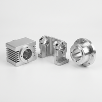 Services de fabrication OEM sur mesure de supports de fixation, de pinces de montage et de boîtiers pour moteurs à broche en alliage d'aluminium usinés avec précision par CNC