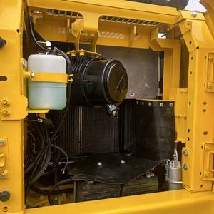 Excavadora Komatsu PC130 Usada de 13 Toneladas con Motor 4D95, Pocas Horas de Uso, Buen Estado, para Exportación - Product Image 2