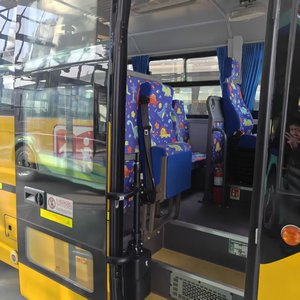 รถโรงเรียนอันไค 8 เมตร 21-40 ที่นั่ง เครื่องยนต์ดีเซล พวงมาลัยซ้าย ความไว้วางใจของคุณ คือเส้นทางของเรา - Product Image 4