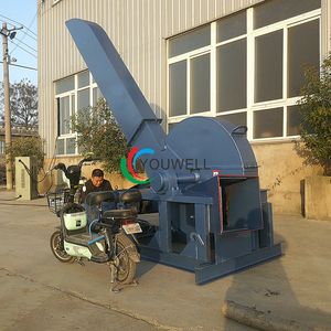 Déchiqueteuse à <span class=keywords><strong>bois</strong></span> haute capacité 12 tonnes/heure Déchiqueteuse à énergie de biomasse de résidus forestiers Décharge prolongée Chute pour usine de papeterie - Product Image 6