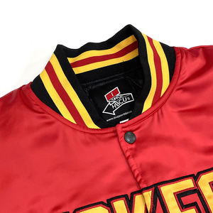 Chaqueta de satén Diseño de bordado personalizado Chaqueta de bombardero de béisbol vintage retro elástica acanalada - Product Image 4