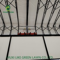 Structure de toit rétractable en membrane PVC pour arène sportive couverte avec structure en acier robuste pour les opérateurs de clubs et les installations d'entraînement en salle