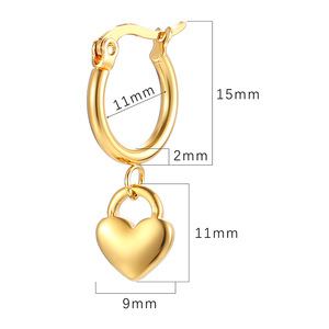 Dainty 18K mạ vàng hình chữ nhật dangle bông tai với cô gái thép không gỉ Stackable trái tim nhỏ Huggie thả bông tai - Product Image 3