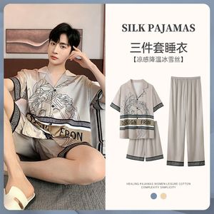 <span class=keywords><strong>Pyjama</strong></span> d'été pour hommes en soie de glace à manches courtes Impression de lettres Mode chemise à revers Mode <span class=keywords><strong>pyjama</strong></span> confortable Home Wear <span class=keywords><strong>Pyjama</strong></span> 3 pièces - Product Image 2