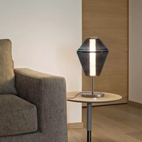 Lampe de table en verre de luxe postmoderne, design nordique minimaliste, pour chambre à coucher, chevet, salon, éclairage décoratif haut de gamme