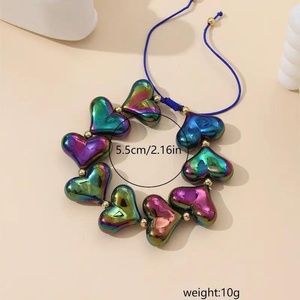 Collana da donna a forma di cuore con perline in acrilico colorato, stile Ins, semplice ed elegante, perfetta per l'anniversario - Collezione estiva di successo - Product Image 6