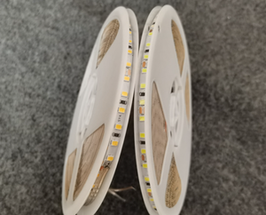 Tira de Luz LED Flexible de 12V 3000K Blanco Cálido, Clasificación IP20, Regulable por Control Remoto, Alto CRI Ra90 para Iluminación del Hogar - Product Image 2