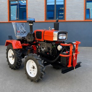 Petit tracteur agricole diesel 4x4 avec levage hydraulique, attelage trois points et rotoculteur - Product Image 6
