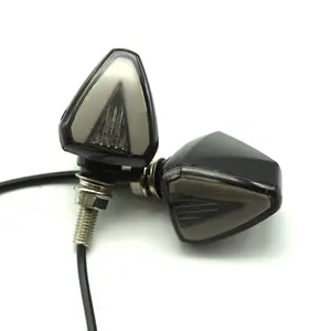 Luz triangular de señal de giro para motocicleta, accesorios de modificación de lámpara LED para vehículo eléctrico, 12v, adecuado para Leibang 039 tu