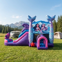 Château gonflable commercial avec piscine pour enfants, idéal pour la location