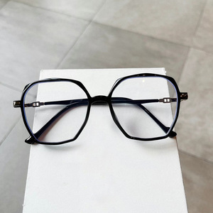 Nuevas monturas de gafas ópticas irregulares de marco completo con filtro de luz azul TR90 unisex con lentes de acetato para miopía, fabricadas en Taizhou. - Product Image 1