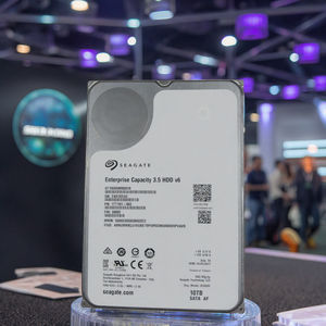 ST10000NM0016 SATA 7200RPM 256MB 10TB Disco duro interno usado para monitoreo de servidores Hines - Product Image 2