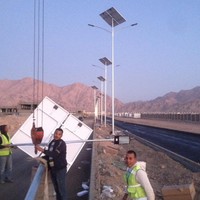 Lampadaires solaires LED séparés, étanches IP65, avec panneau solaire 40W-100W et 12h d'autonomie, éclairage routier extérieur
