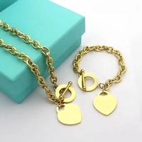 Bracelet en acier inoxydable plaqué or en forme de cœur, tendance TikTok, étanche, de la marque Fanhua Jewelry