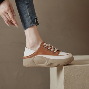 Zapatillas deportivas casuales de caña alta para mujer, nuevo estilo 2026, multicolor, aptas para dos usos, modernas y versátiles. - Product Image 1
