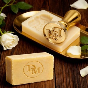 Molde de Latón Personalizado para Sellos de Jabón - Troquel de Grabado Duradero al por Mayor para Fabricantes de Jabón - Product Image 4