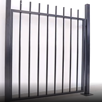 Porte fantaisie en fer, mécanisme à rebond, 16 pieds