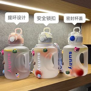 Sunny Large Capacity 1000Ml Plastic Sports Water Bottle With Straw High Temperature Resistant Customizable - Product Image 4