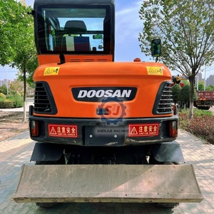Excavatrice sur pneus DOOSAN DX60W 6 tonnes, excavatrice d'occasion DOOSAN, excavatrice d'occasion DX60W DX75W DX110W DX130W DX150W - Product Image 3
