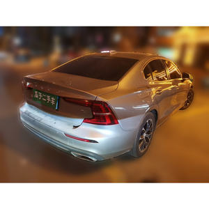 Guazi <span class=keywords><strong>Volvo</strong></span> <span class=keywords><strong>S60</strong></span> <span class=keywords><strong>essence</strong></span> 2.0 d'<span class=keywords><strong>occasion</strong></span> très appréciée, traction avant, 5 places - Product Image 6