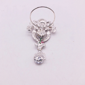 Alta qualità di <span class=keywords><strong>portatovaglioli</strong></span> oro/<span class=keywords><strong>argento</strong></span> con <span class=keywords><strong>portatovaglioli</strong></span> fiore strass per decorazioni da tavola - Product Image 5