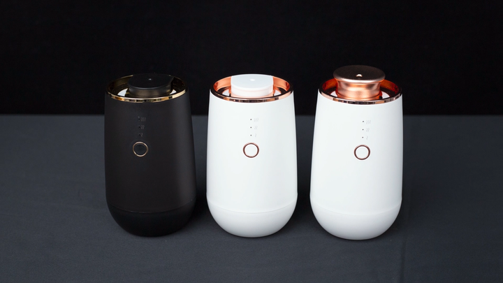 SCENTA USB Rechargeable Nano Cool Mist Car Aroma Diffuser