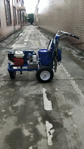 Machine de marquage routier pour la repinture et l'entretien des lignes de parking - Product Image 4