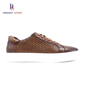 Chaussures pour hommes en cuir faites à la main, originales, personnalisées, en gros, nouvelle collection quatre saisons, baskets tendance à bout rond, pour loisirs - Product Image 6