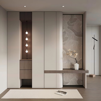 Meuble à chaussures modulaire pratique et personnalisable avec unités extensibles pour l'entrée de la maison, idéal pour les familles en croissance et l'agrandissement continu du stock de chaussures