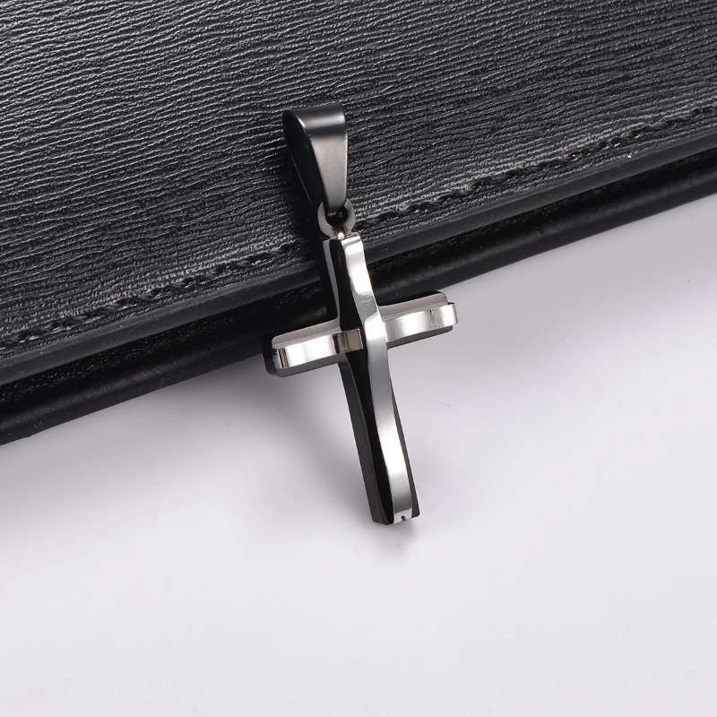 Colgante negro plateado