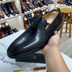 Nouvelles Chaussures en Cuir Peintes à la Main <span class=keywords><strong>Style</strong></span> <span class=keywords><strong>Italien</strong></span> de Haute Qualité pour Hommes, Chaussures de Ville Formelles Mocassins à Enfiler pour Hommes - Product Image 4