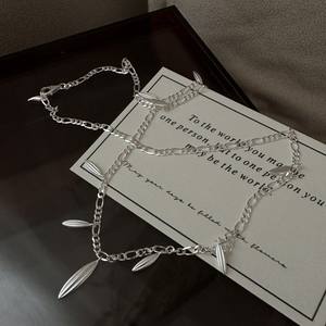 Collier trombone Collier ras du cou en argent sterling 925 avec breloque larme pour femme - Product Image 1