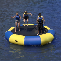 Trampoline aquatique gonflable de 10/12/15 pieds avec gonfleur électrique et échelle à cordes pour lacs et piscines