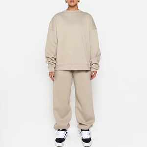 Conjunto Deportivo Moderno para Mujer, Corte Regular, Ropa Urbana de Alta Calidad, Talla Grande, Material Ligero y Suave, Transpirable para Otoño, Diseño 2 en 1 - Product Image 1