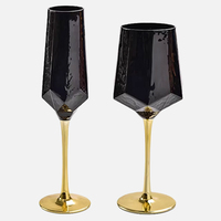 Vente directe d'usine, verres à vin en cristal noir avec pied doré, flûtes à champagne pour mariage